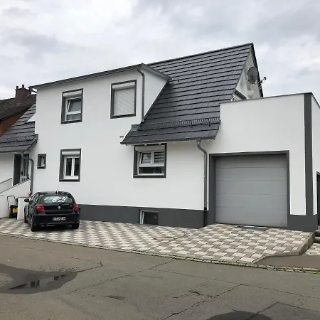 Oezkurt-2 Friedrichshafen